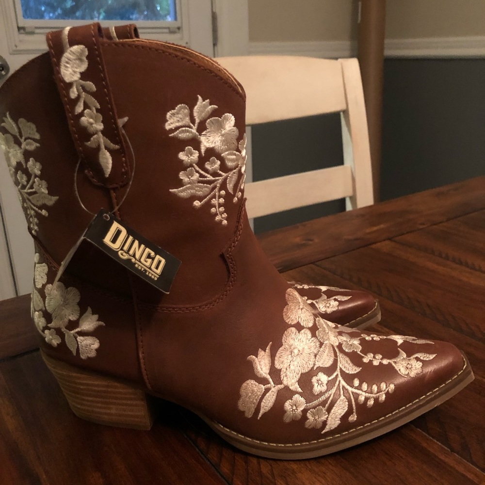 Women’s Western Booties- Size 8 M